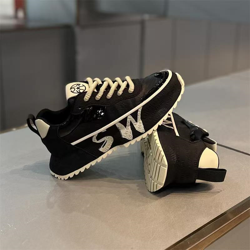 Free shipping designer Running Shoes foe men sport outdoor casual shoes vintage message Athleisure black shoes