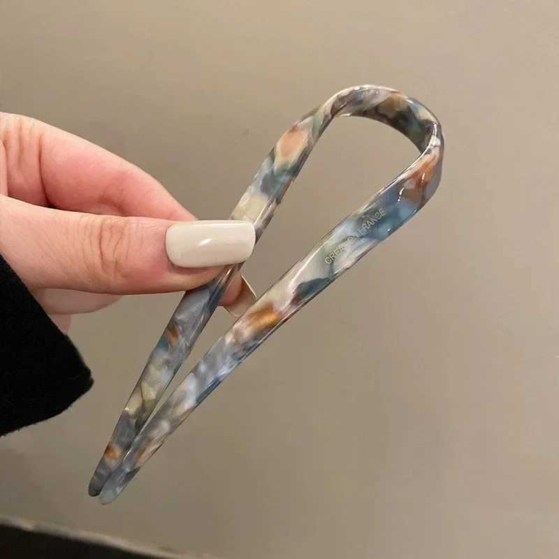 U-shaped hair clip womens meatball headband simple Chinese style hair clip modern style and warm hair accessories Y2504012