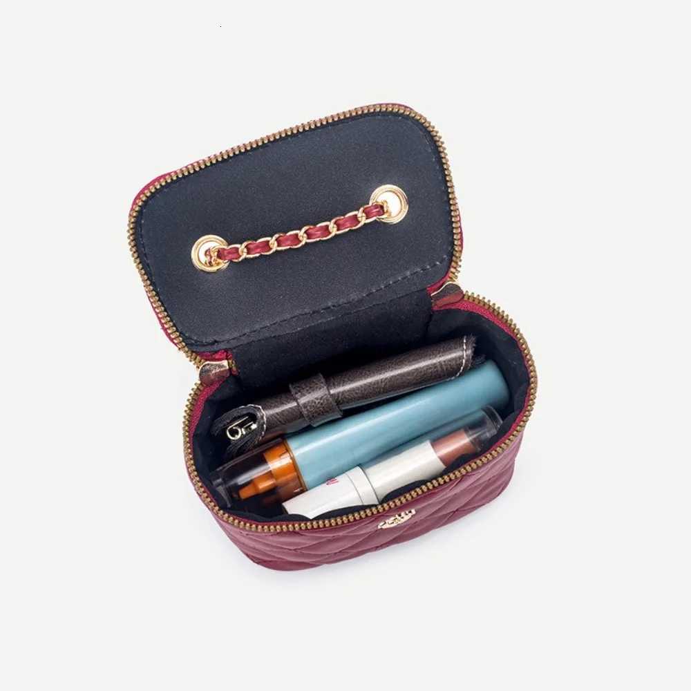 Fashion Stitched Leather Crossbody Bag with Chain Strap and Zipper Closure - Womens Trend Shoulder Crossbody BagW251112