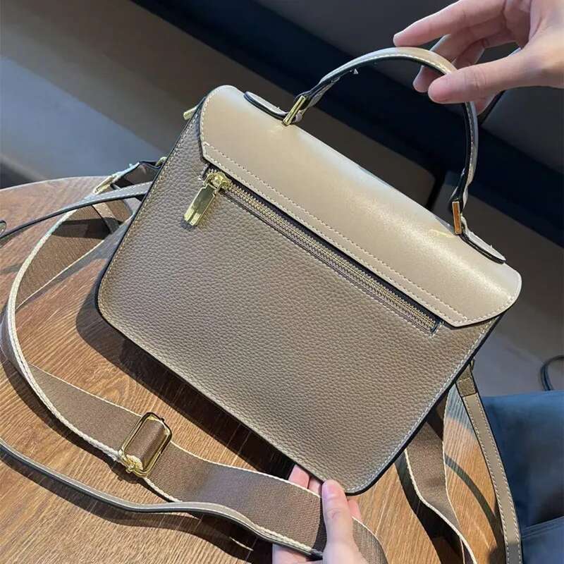 Brand Genuine Leather Women Cover Handbag Fashion Exquisite Design Shoulder Bag Commute Outdoor Ladies Square Crossbody Bags