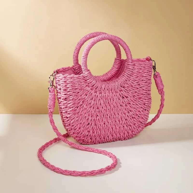 Handmade Str Rattan Half Mo Beach Handbag Large Capacity Womens Hollow Cross Shoulder Bag Half Round Shoulder BagXJ250412