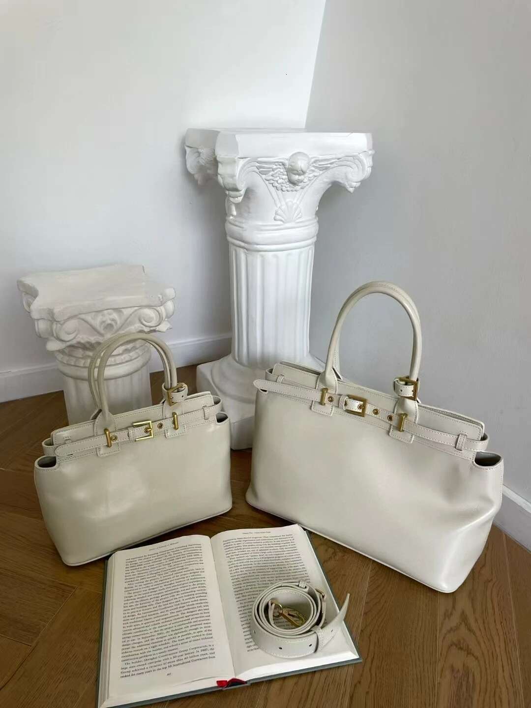 Designer High-End Oil Wax Cowhide Leather / Suede Women Satchels Tote 2 Size Coffee Winter Retro Female Shoulder Bag Big