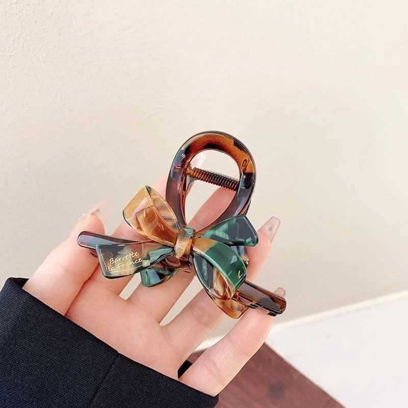 1 piece of enamel paint bow shark clip temperature high-end acrylic hair clip on the back of the head disc Y2504012