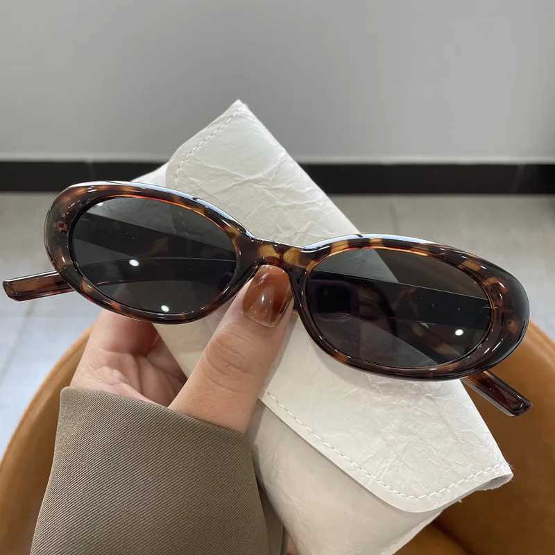 New Small Frame Oval Shape Sunglasses Classic Mens Vintage Sun Glasses Women Outdoor Leisure Eyewear UV400 Oculos De Sol Z250411