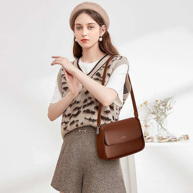 Women's Female Elegant Saddle Shoulder Bag 2024 New Fashion Textured Niche Design Cowhide Split Leather Crossbody Messenger