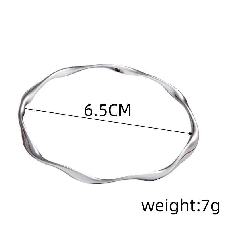 New Glossy Mobius Wave Twist Bangles Bracelets For Women Wedding Trendy Simple Jewelry Silver Color Accessory Pulseiras GiftC250411