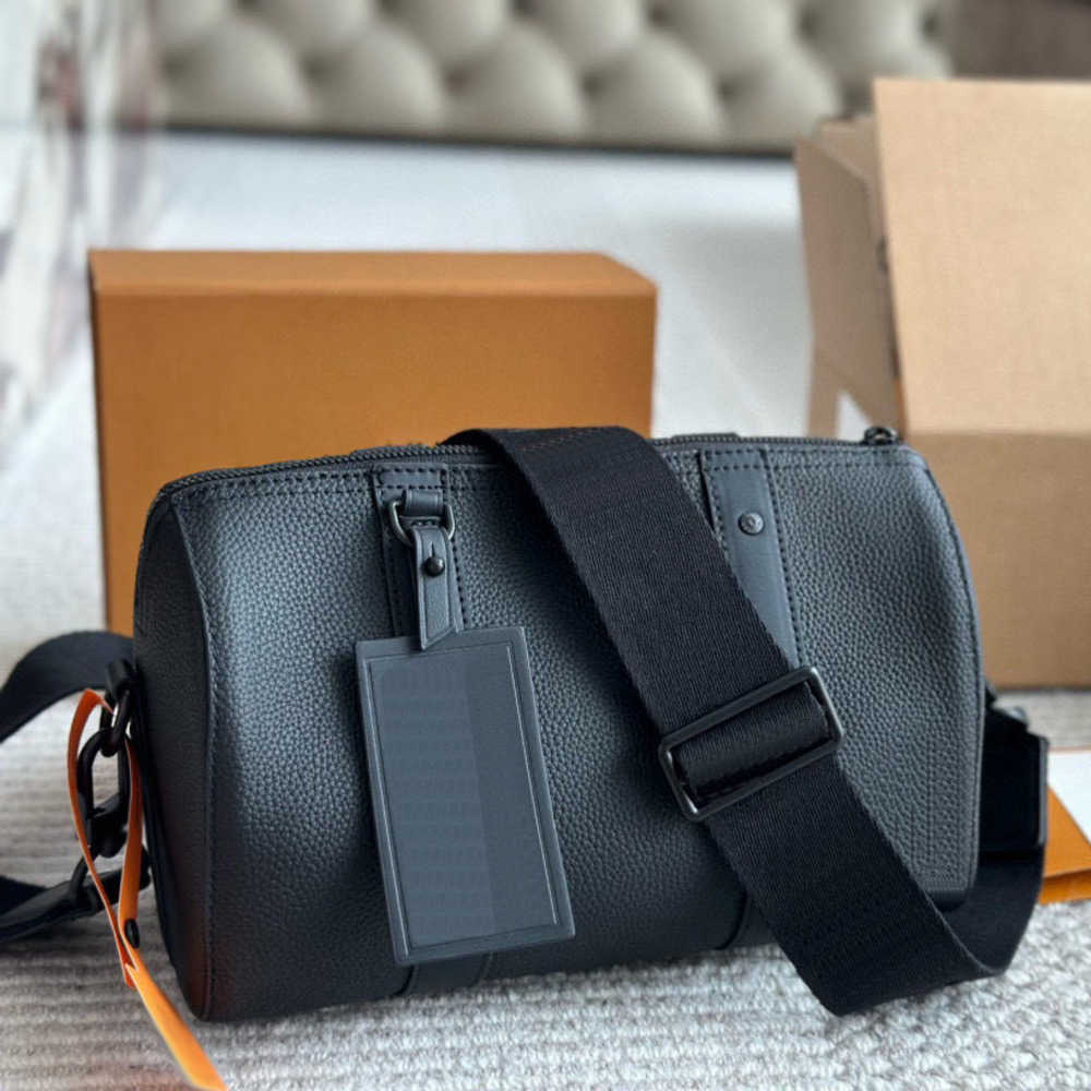 Designer bag fashion pillow bag Boston bag premium texture cowhide leather luxury bag shoulder crossbody bag for womens 250615