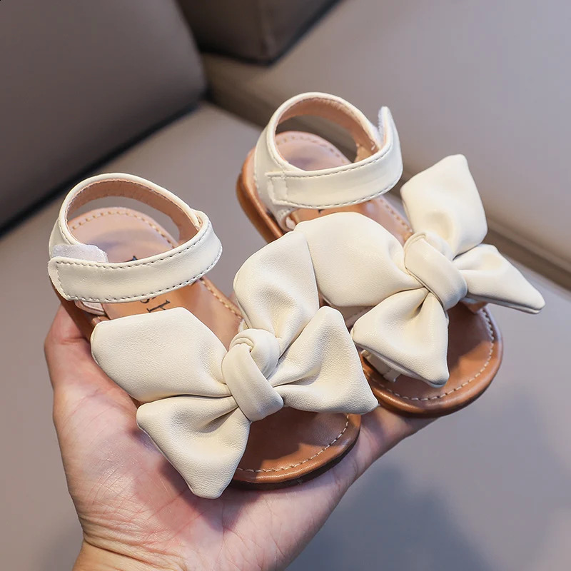 Girls Summer Sandals Big Bowtie Pu Leather 21-30 Sweet Children Sliders Lovely Stylish Three Colors Flexiable Cute Kids Flats 250411