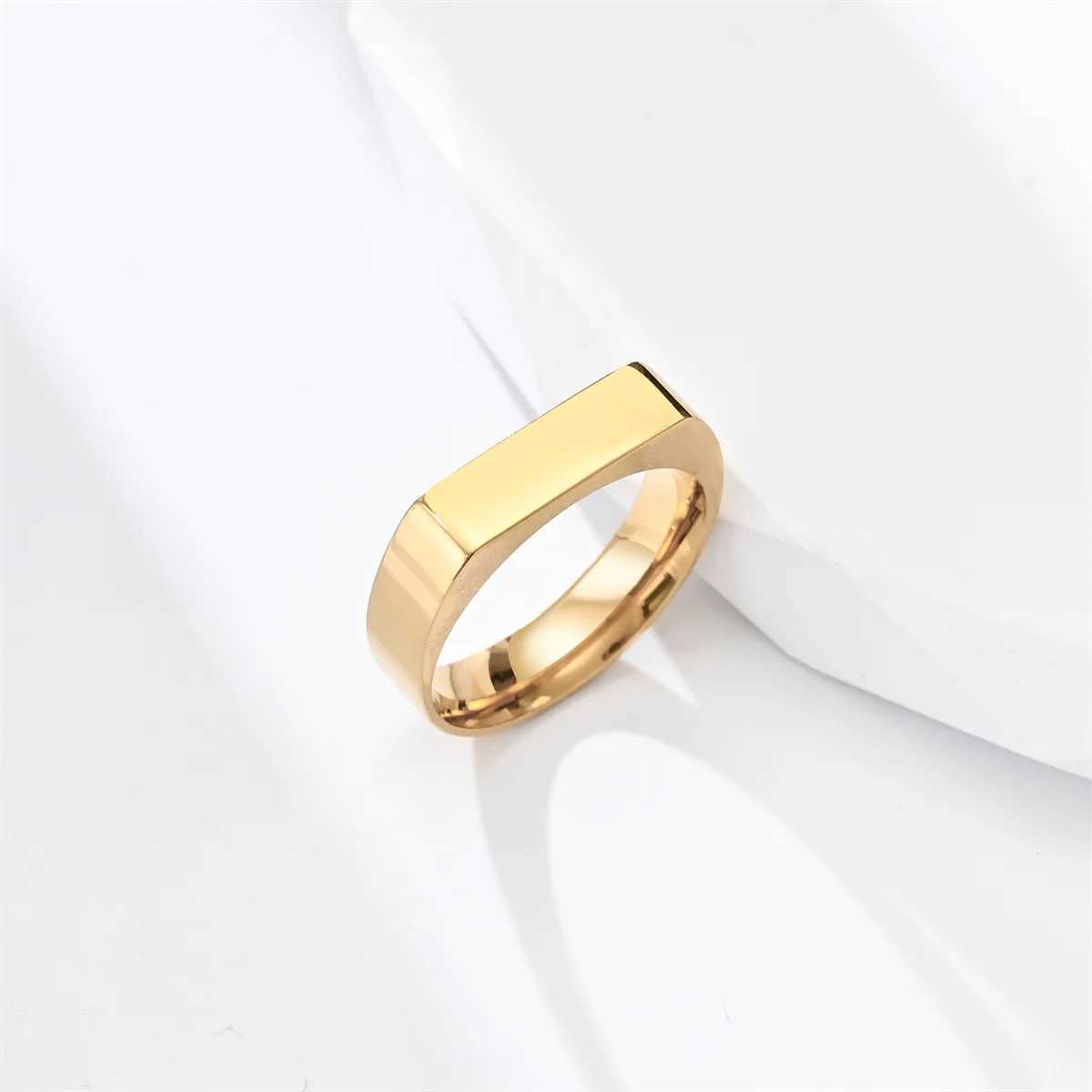 Mens punk stainless steel ring simple waterproof horizontal stripe ring classic casual jewelry giftXJ250412