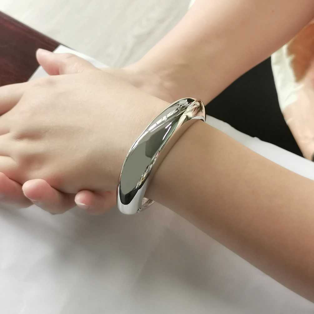 MANILAI Alloy Statement Cuff Bracelet Bangle For Women Chunky Big Bracelets Gold Color Manchette Fashion Jewelry AccessoriesC250411