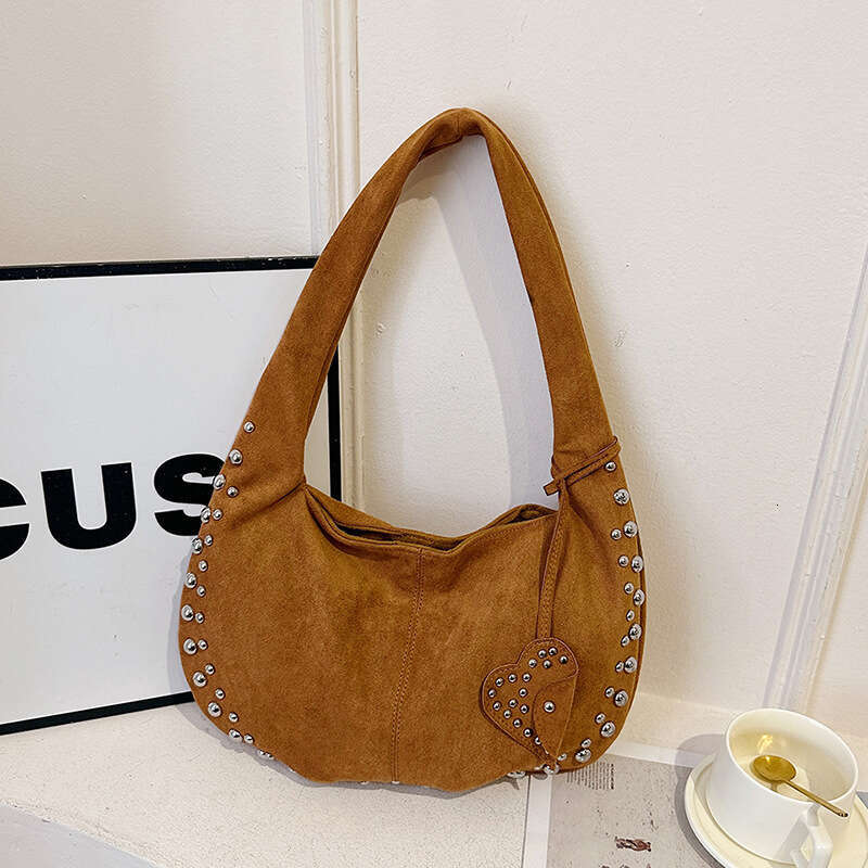 2024 Autumn/Winter New Deer Skin Velvet Women's Bag Single Shoulder Diagonal Cross Rivet Matte Crescent Underarm Casual Tote Handbag