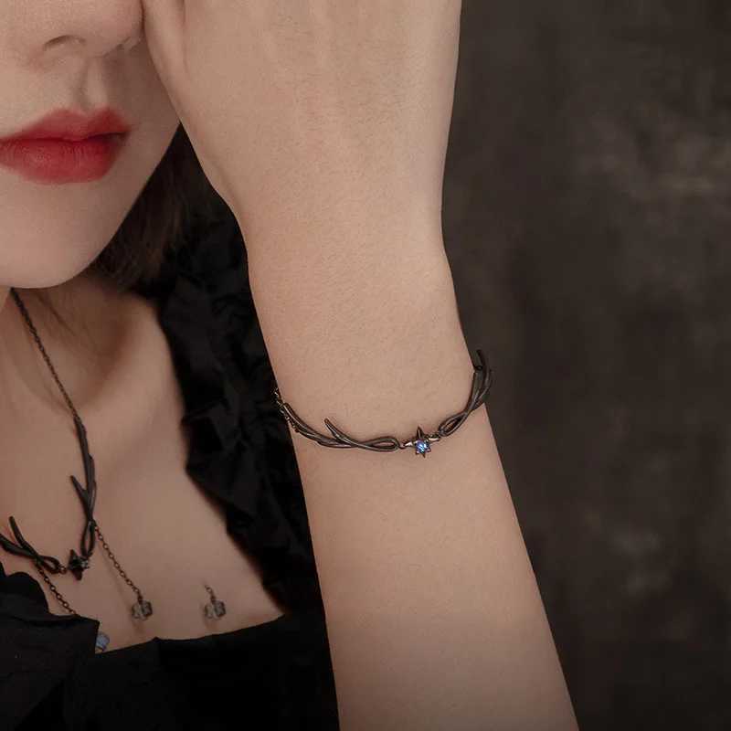 Gothic Punk Dark Style Black Bracelet Ladies Simple Charm Casual Jewelry GiftC250411