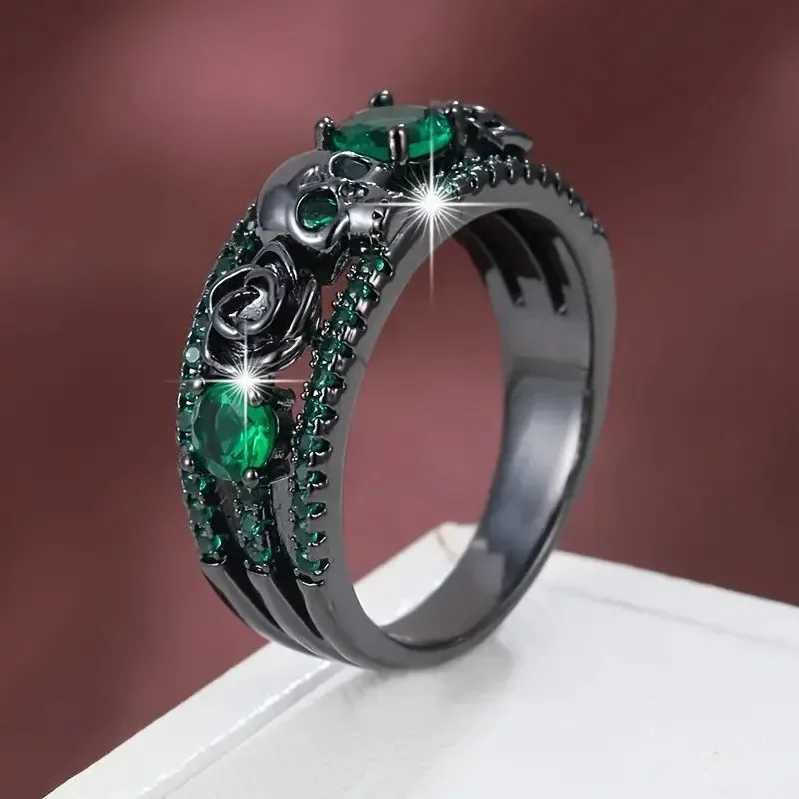 Retro punk skull flower electroplating gun with black set with red blue and green zircon ringsXJ250412