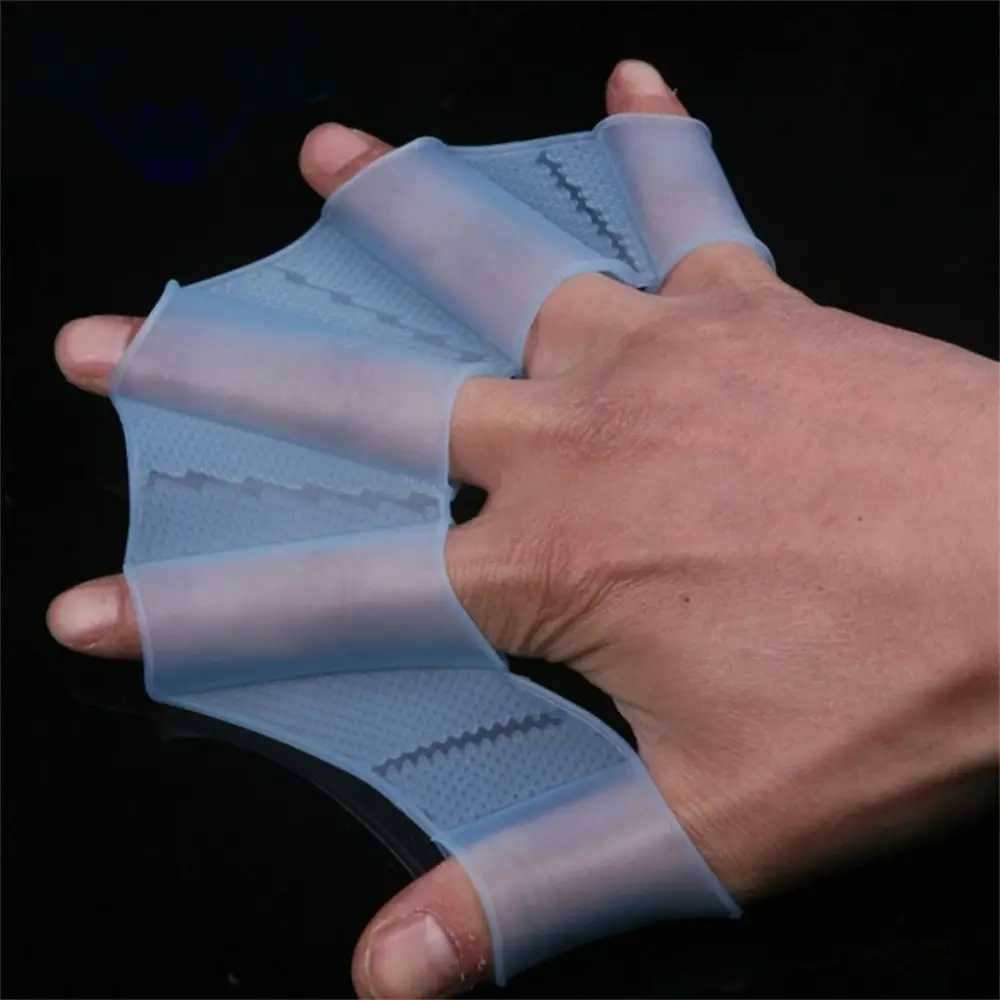 Swimming training silicone finger wearing frog shaped swimming pool paddle hand net finger weavingY250412