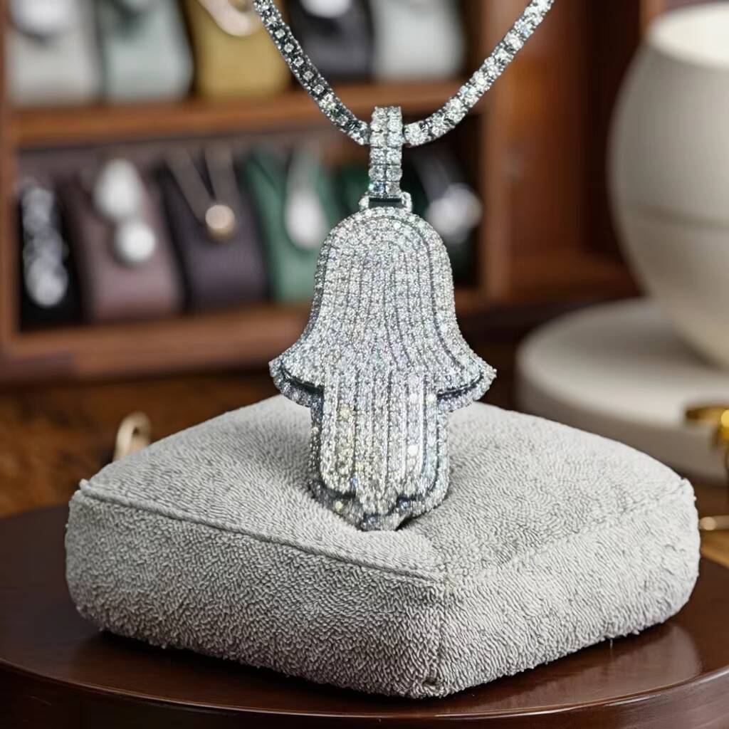 Wholesale Hip Hop Fine Pendant Necklaces Charms Hand Pendant 925 Silver Iced Out VVS Moissanite Hamsa Pendant with Ice Chain
