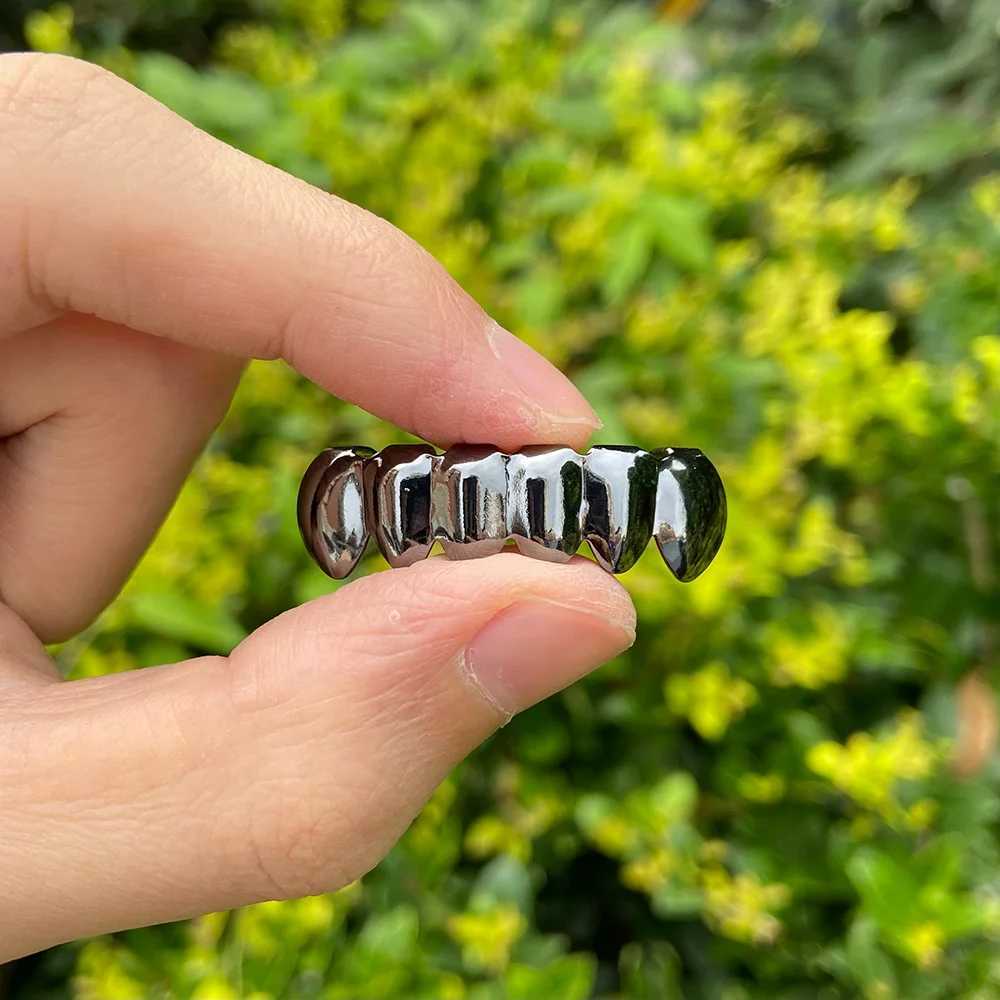Rachelz Hip Hop Black Fangs Grillz 14K Gold Plated 6/6 Hat Decorative Dental Grill W250412