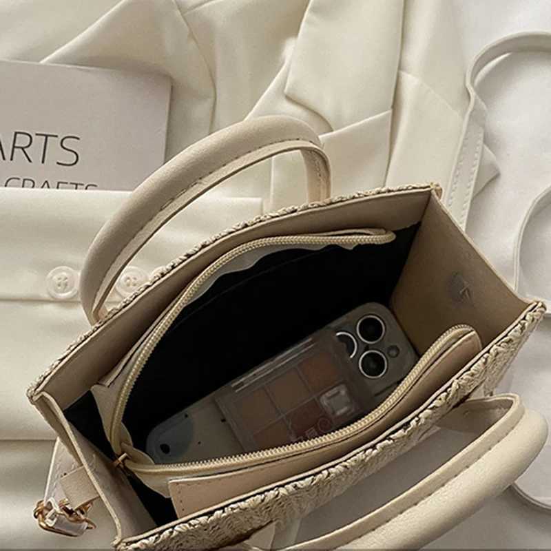 Summer mesh red grass woven bag cross body bag new Fi Japanese small fresh flower woven handbag shoulder bagXJ250412