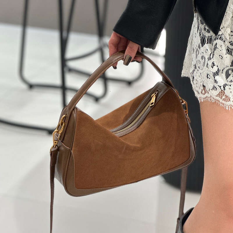 Luxury Bags Designer Leather Beach Bags Fashion Versatile Dumplings New Cross Body Bags Women's High-end Niche Shoulder Bags