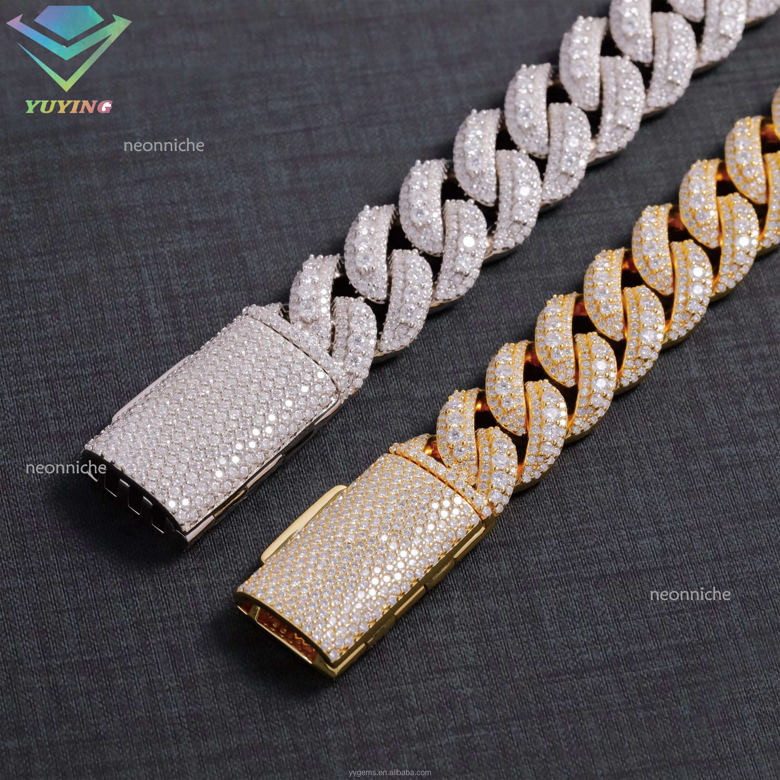 Large in the Middle 14/16/18MM S Gold Plated VVS Iced Out Moissanite Dia Cuban k Chain Necklace