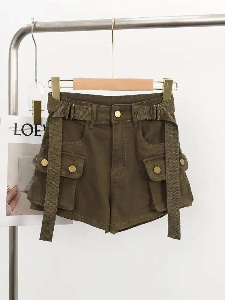 Spring/Summer Solid High Waist Versatile Denim Shorts Womens Simple Work Clothes Wide Leg Shorts Casual Street Clothing Trend 250411
