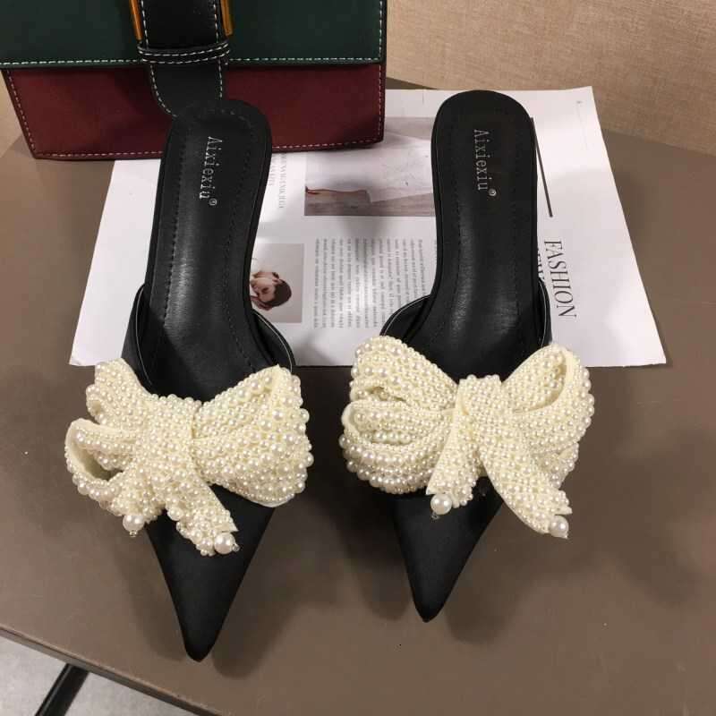 2023 Summer New Internet Celebrity Pearl Water Diamond Bow Thin Heel Cool Women's Shoes Versatile Baotou Half Dragging Slippers 40