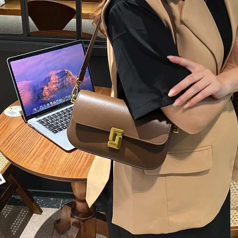 New Genuine Leather Small Flap Bag For Women High Quality Commute Handbags Female Classic Versatile Shoulder Crossbody Bags