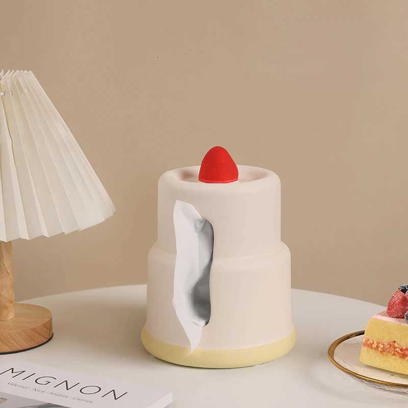 Ceramic Tissue Box Strawberries Cake Shape Cartoon Cake He Desktop Storage Paper Towel Holder Napkin Holder He Decoration Y251112