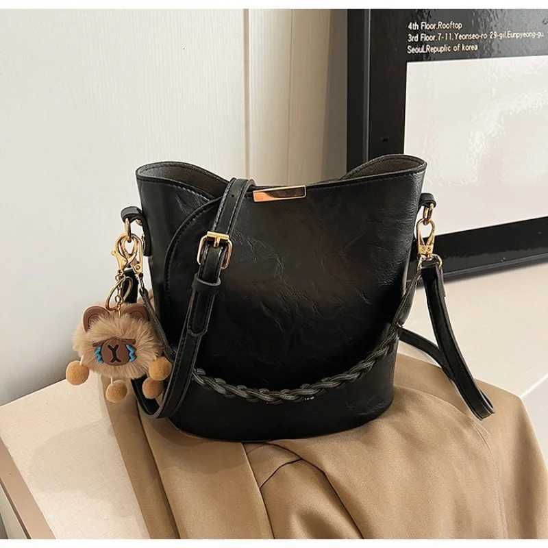 Popular Classic Leather Womens Handbag High-End Luxury Brand Trendy Elegant Accent Commuter BagW251111