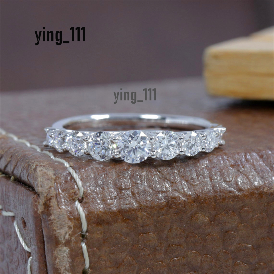 Jewelry Round Cut Lab Diamond 18K White Gold Real Gold Tapered Dainty Ring HPHT CVD Diamond Ring Women Eternity Band Ring