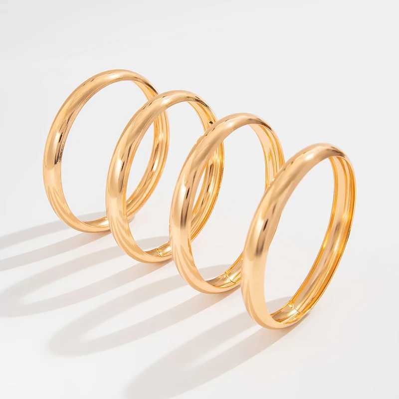 4 pcs sets Bangles for Women Gold Silver Color Open Cuff Thick Irregular Twisted Bangle Bracelet JewelryC250411