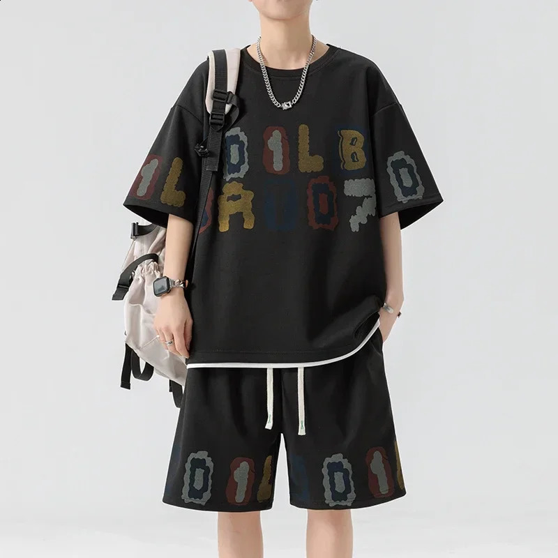 Summer mens track and field suit set oversized streetwear letter printed T-shirt shorts 2-piece set hip-hop rock casual short jacket 250411