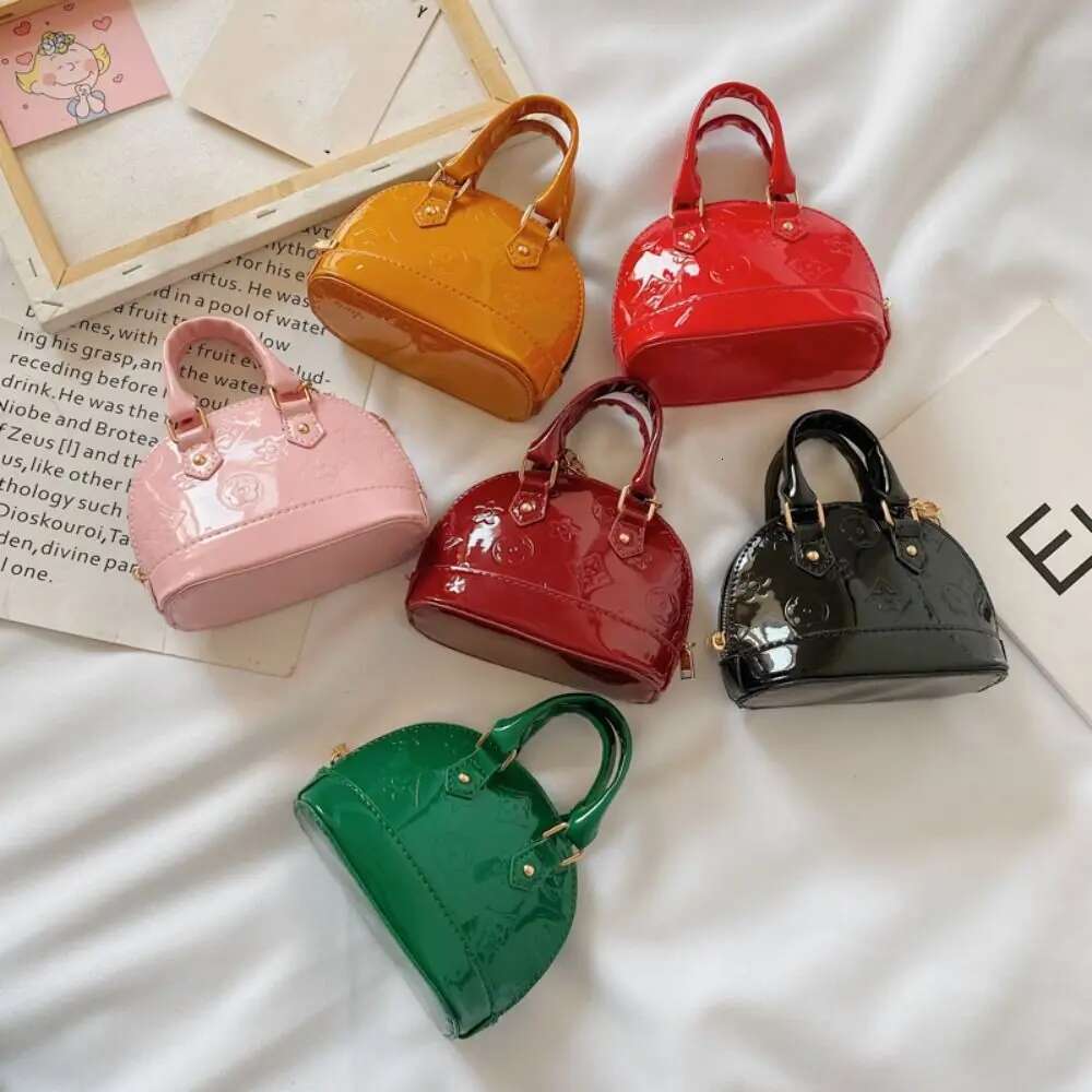 Kids Stuff Fashion Handbag PU Mini Shoulder Small Satchel Coin Wallets Little Girls Chain Crossbody Bag
