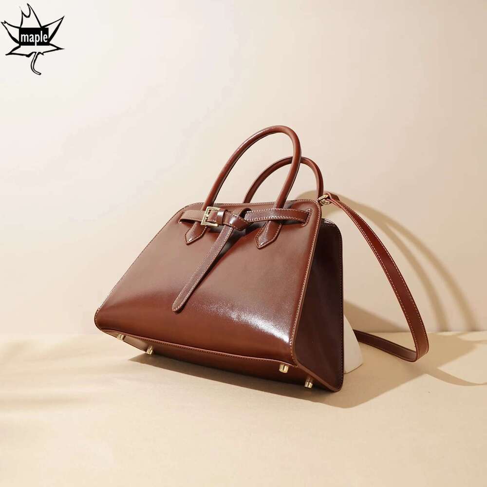 Designer Bag 2025 Leisure Hard Cow Leather Women Shoulder Bag Large Fashion Magnetic Button Open Tote Female Handbag Brown