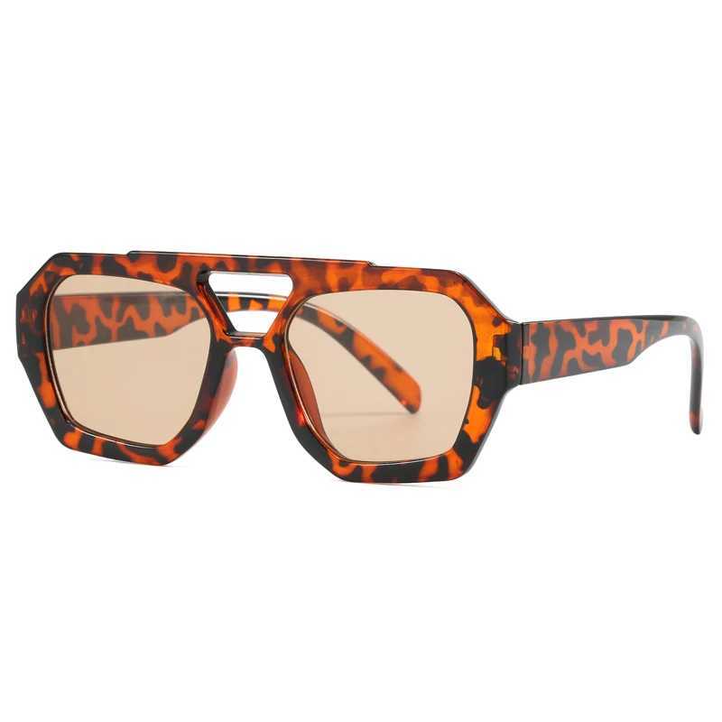 New Womens Fashion Irregular Square Sunglasses Personalized Retro Trend Instagram Outdoor Cycling Photography Sunglasses Mens Z250411
