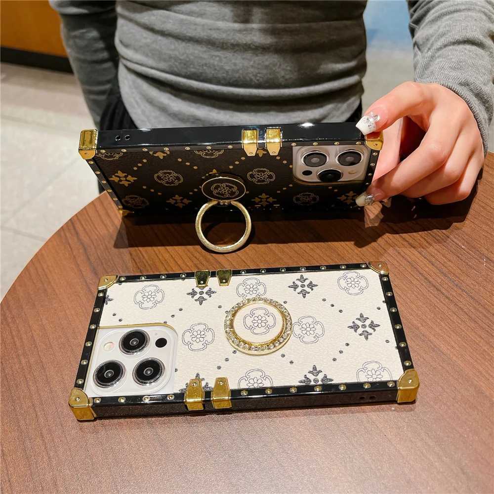 Luxury Flower Vintage Pattern Cover Soft Leather Case for Galaxy S25 tra Edge S24 tra S23 S22 Plus S20 S21 Note 20 Y251112