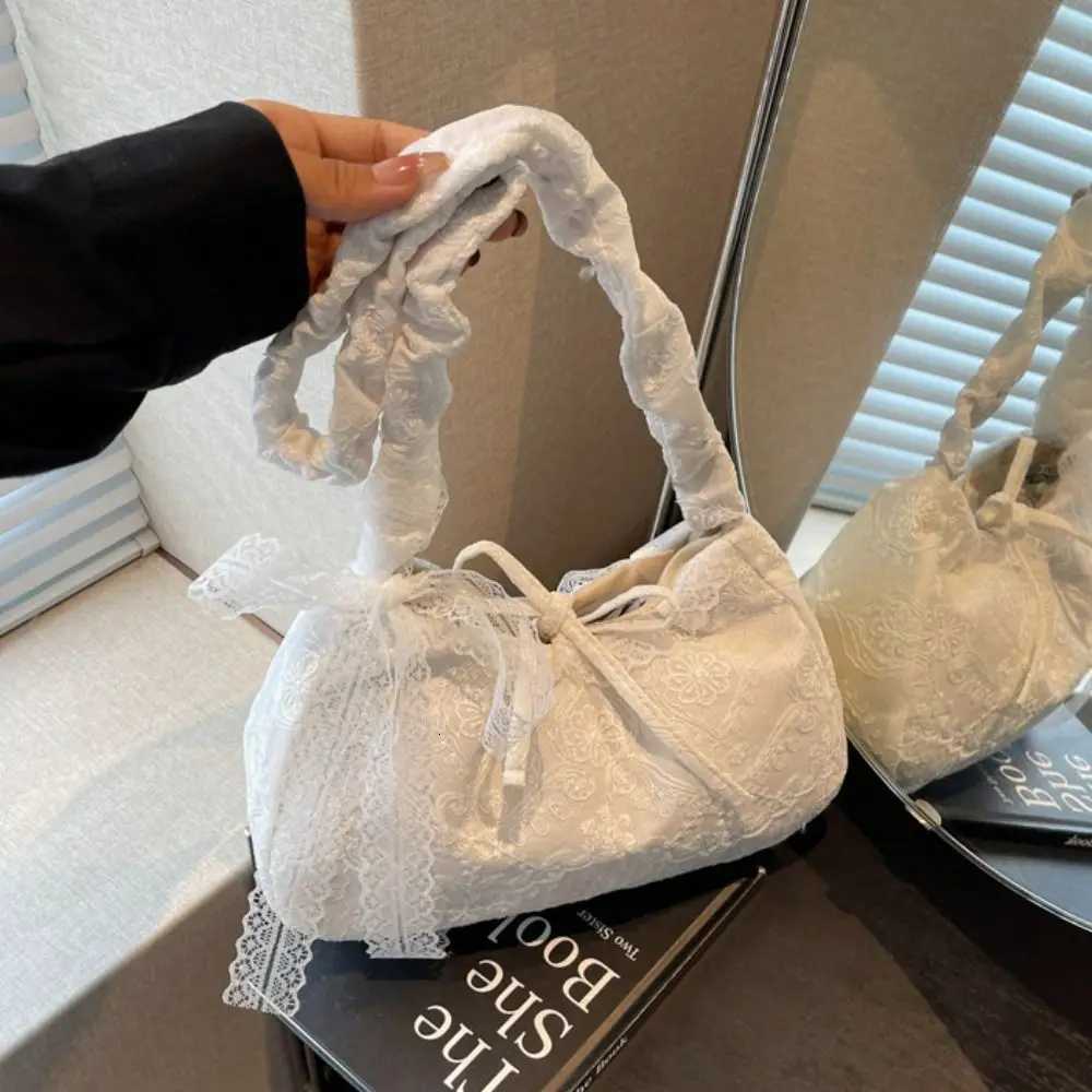Big Pouch Tote Bag Lace Shoulder Bag With Ribbon Pleated Strap Simple Canvas Handbag Kawaii Cloth Large Capacity Bag TravelT2511112