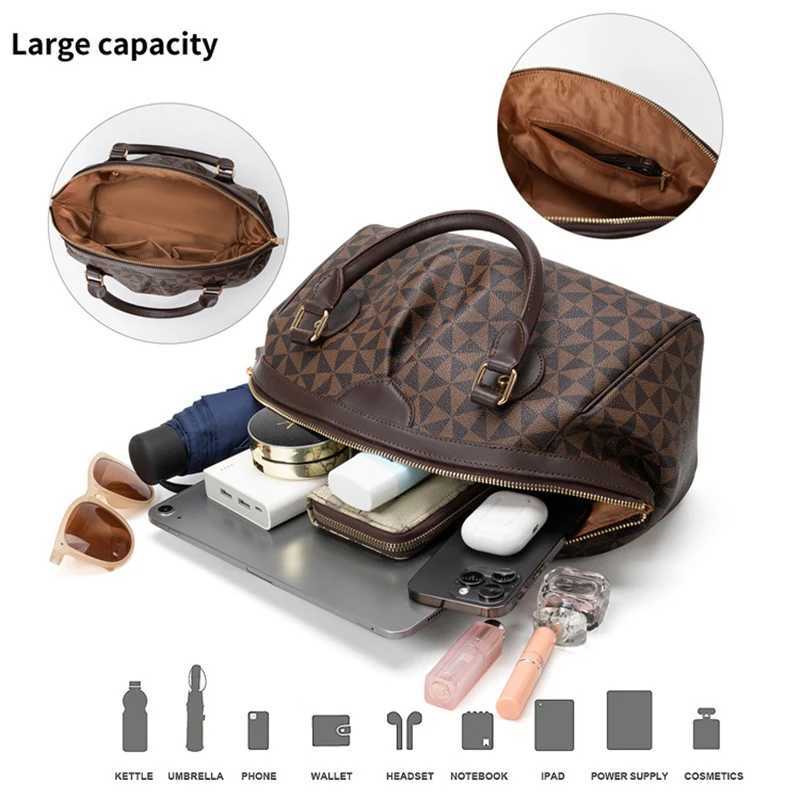 New Fi Womens Bag Trend Brand Leisure Shell Bag Large Capacity Personalized Garbage Bag Designer Luxury HandbagXJ250412