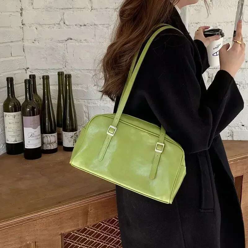 Green Commuter Shoulder Bags for Women 2025 Designer Handbags Pure Color Causal Big Capacity Pillow Underarm Bag