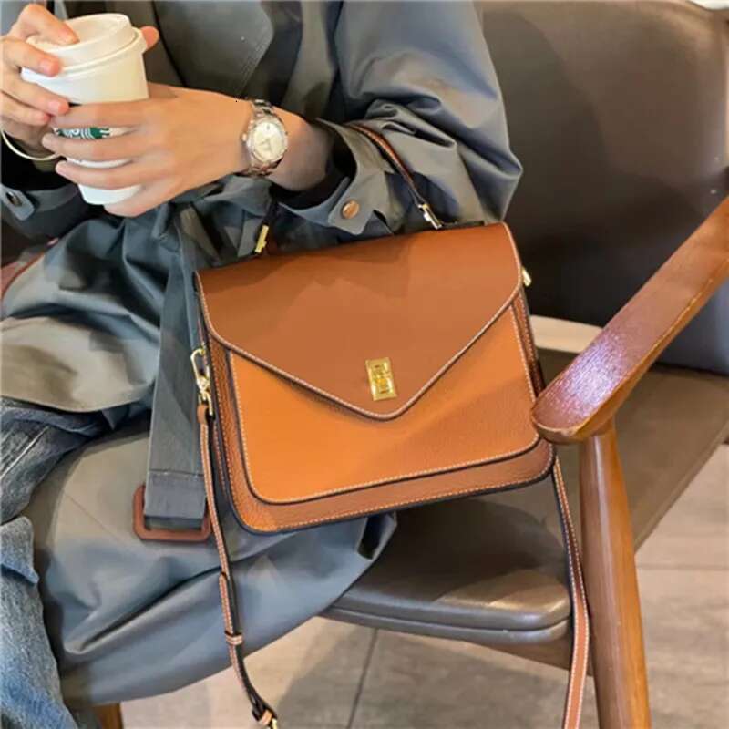 Brand Genuine Leather Women Cover Handbag Fashion Exquisite Design Shoulder Bag Commute Outdoor Ladies Square Crossbody Bags