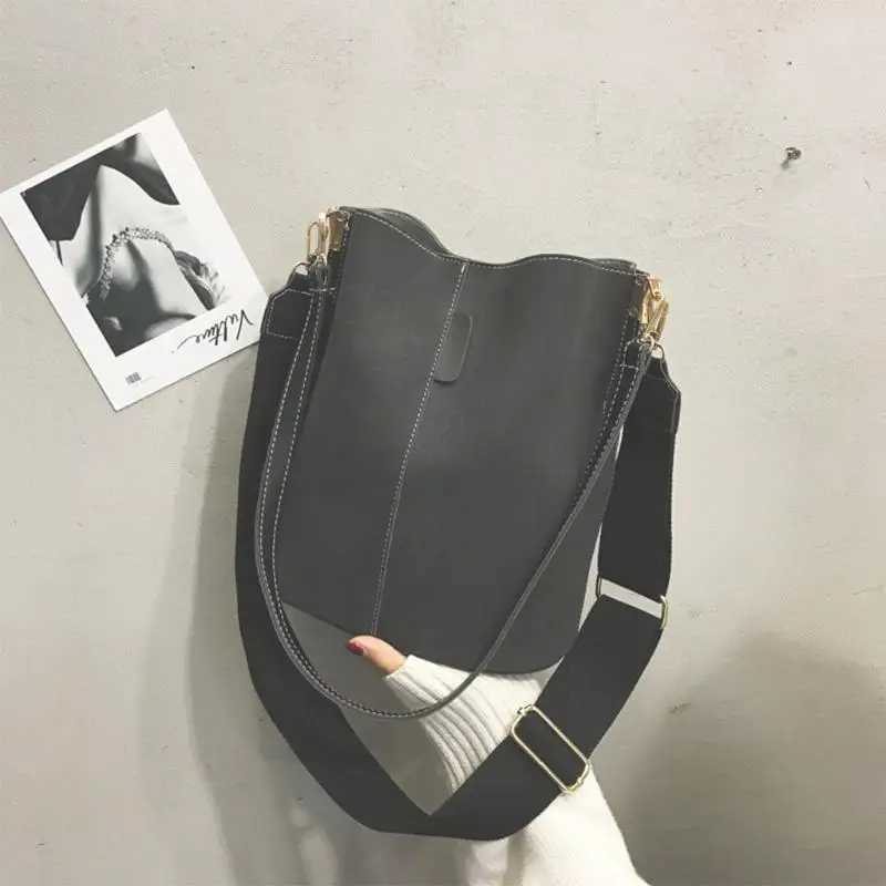 28GD womens cross body bag leather bucket shoulder bag handbag with adjustable shoulder strapsXJ250412