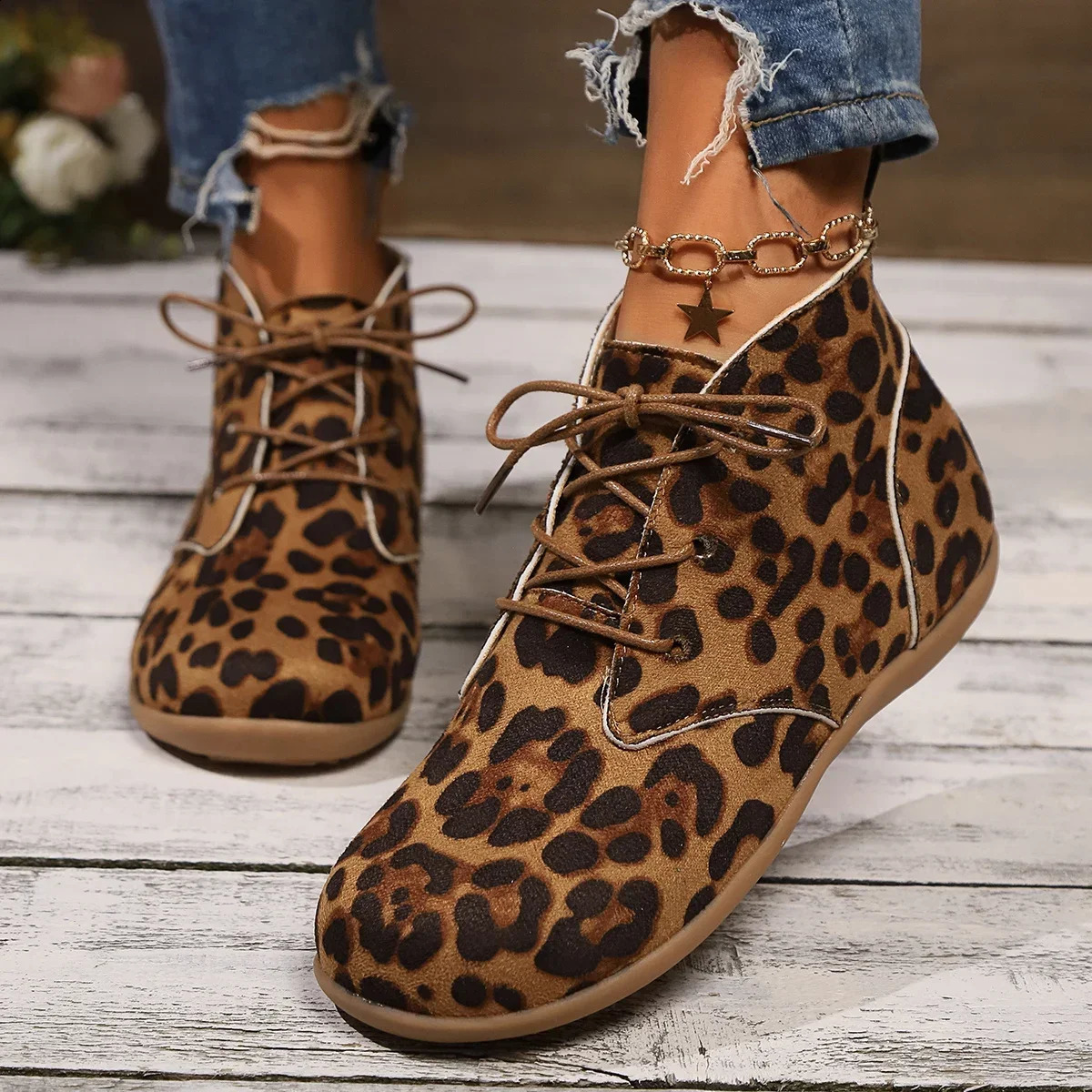 Leopard Print Flat Ankle Boots for Women Autumn Lace Up High Top Casual Shoes Woman Faux Suede Soft Bottom Work Botas Mujer 250411