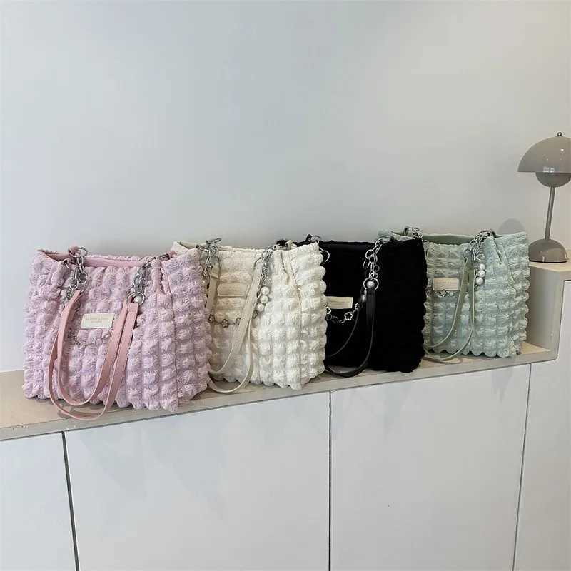 Womens shoulder bag bedding Fi pleated bubble cloud shoulder bag large capacity handbag designer handbagXJ250412