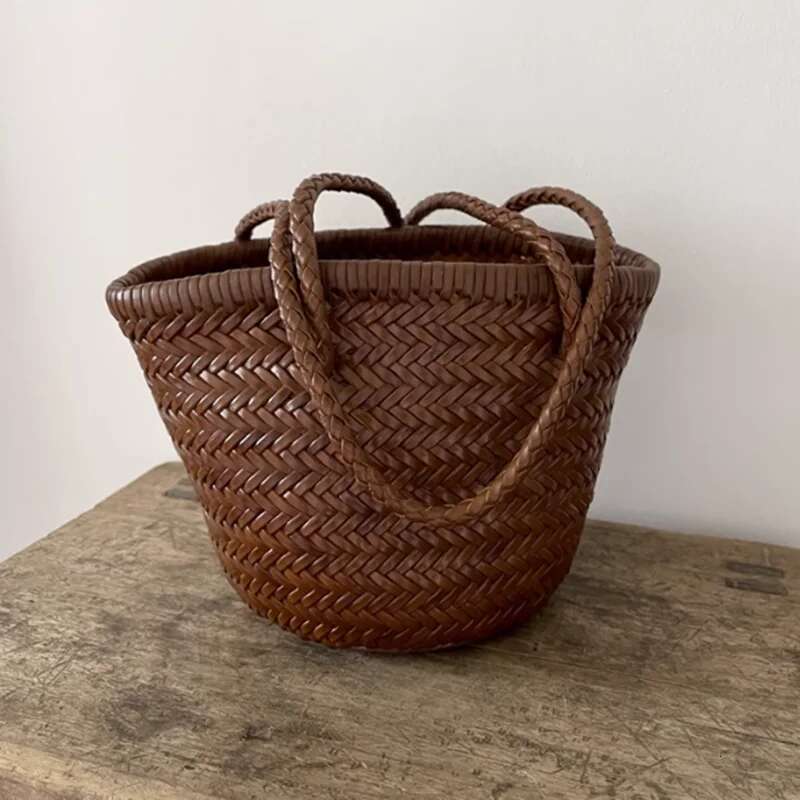 French retro first layer cowhide leather woven bucket bag Leather Woven Vegetable Basket Bag Women