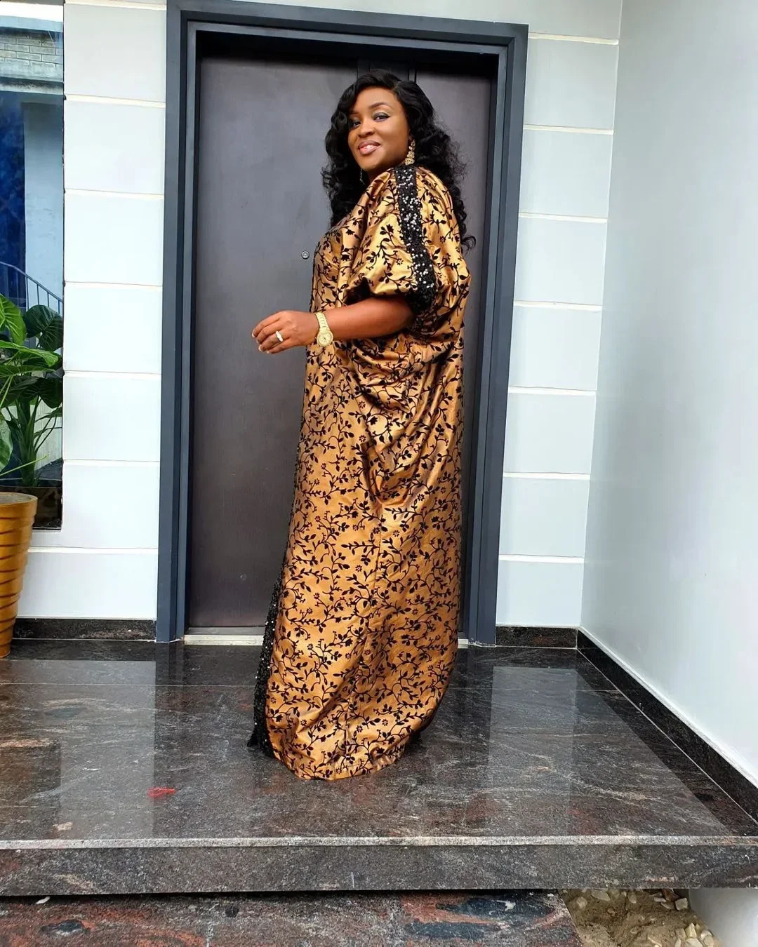 African Womens Wear Abayas Dubai Spring African Muslim Fashion Dress Kaftan Evening Dress Boubou Robe 250411