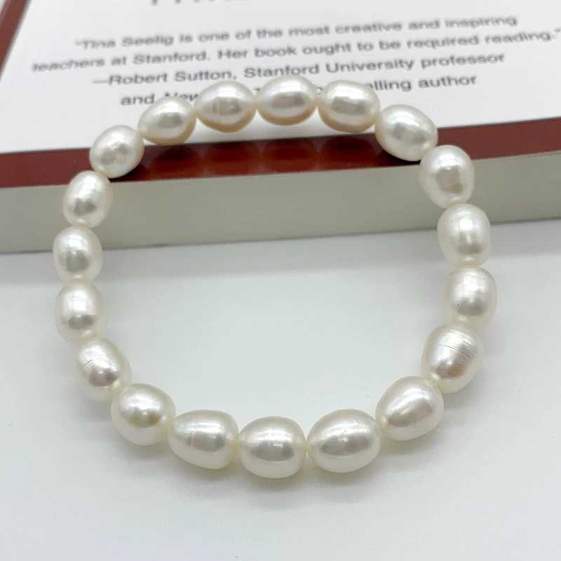 Genuine Freshwater Pearl Bracelet Elastic Cord Charm Bracelet Womens Jewelry Natural Growth Pattern GiftC250411