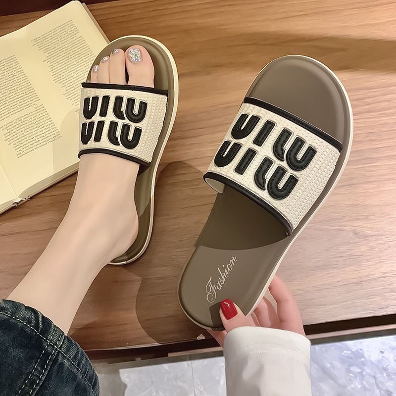 2025 Summer New Style Free Shipping Fashionable Thick Bottom Apricot Cool Slippers 36-41 Women Designer Outdoor Slippers