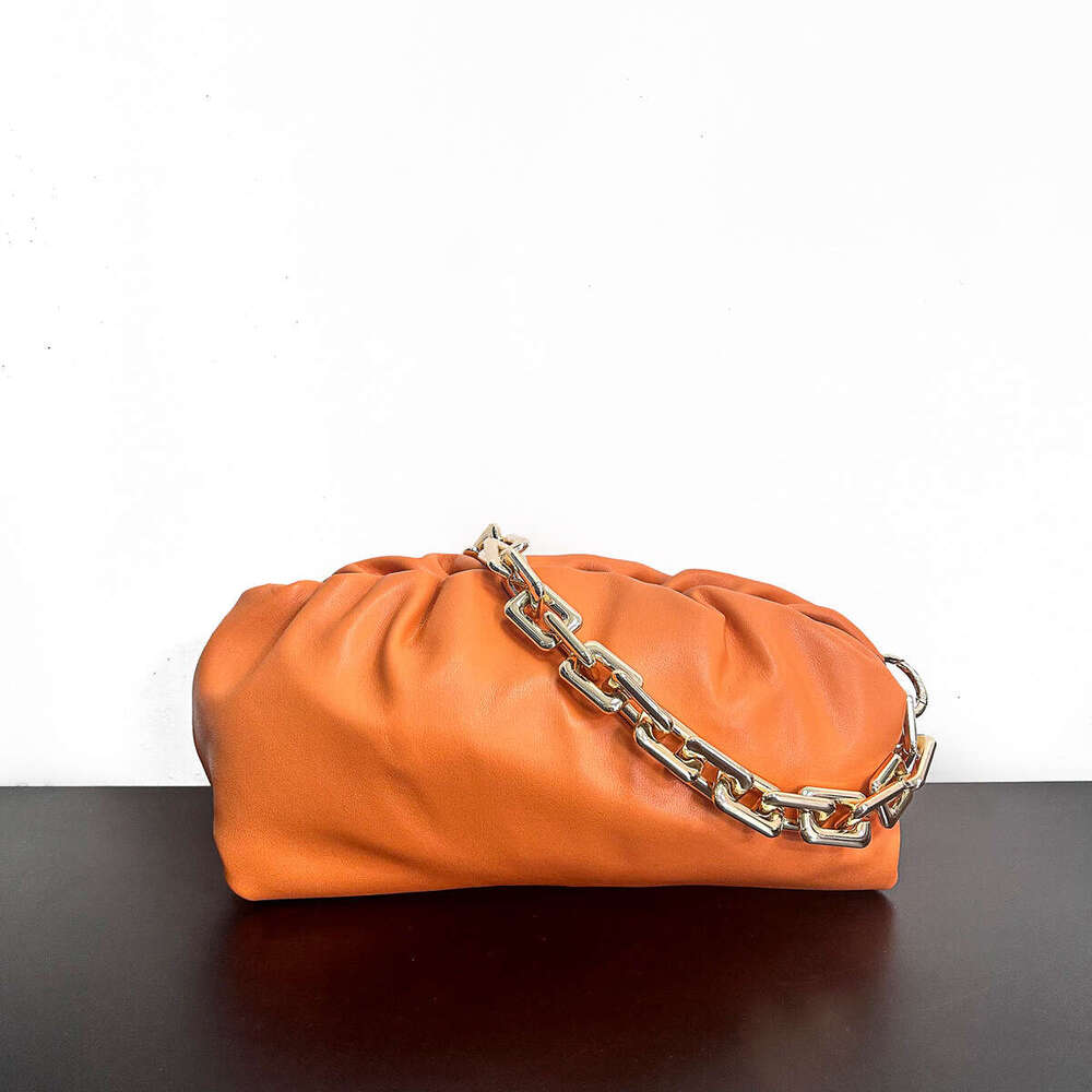 Genuine Cloud Chain 2023 New Dumpling Soft Leather Cow Armpit Bag Trendy Single Shoulder Crossbody