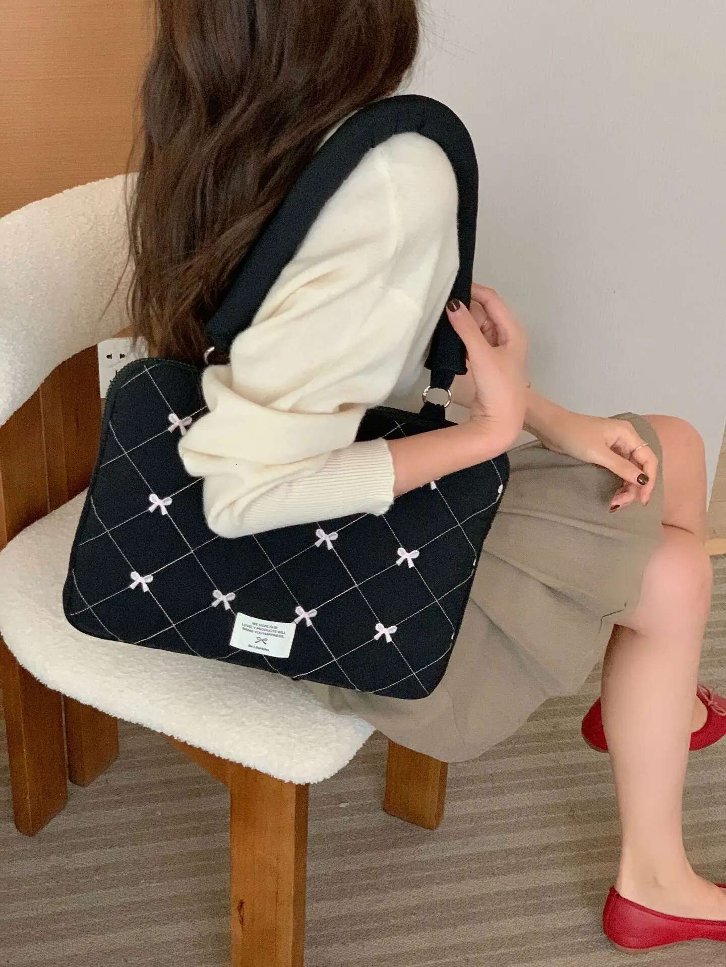 Cute Shockproof For Book Air13.6 Pro13 15 16 Samsung Xiaomi Huawei 14 15.6 Inch Laptop Storage Shoulder Bag