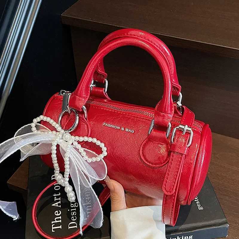 Luxury Pillow Handheld Bag Women Unique Vintage Design Casual Shoulder Crossbody Boston Purse Weekend Getaway High QualityW251111