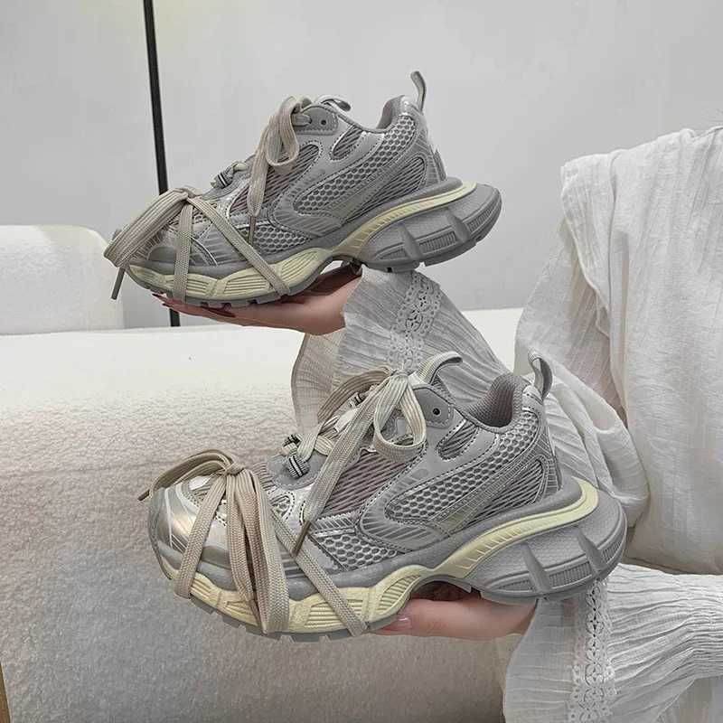 Designer Fashion Casual Trainers Wen Chunky Heel Platform Mixed Color Increasing Sneakers Tennis Fem Sport Shoes New 2025 Z250411